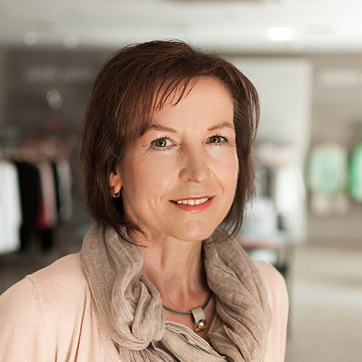 Simone Weider